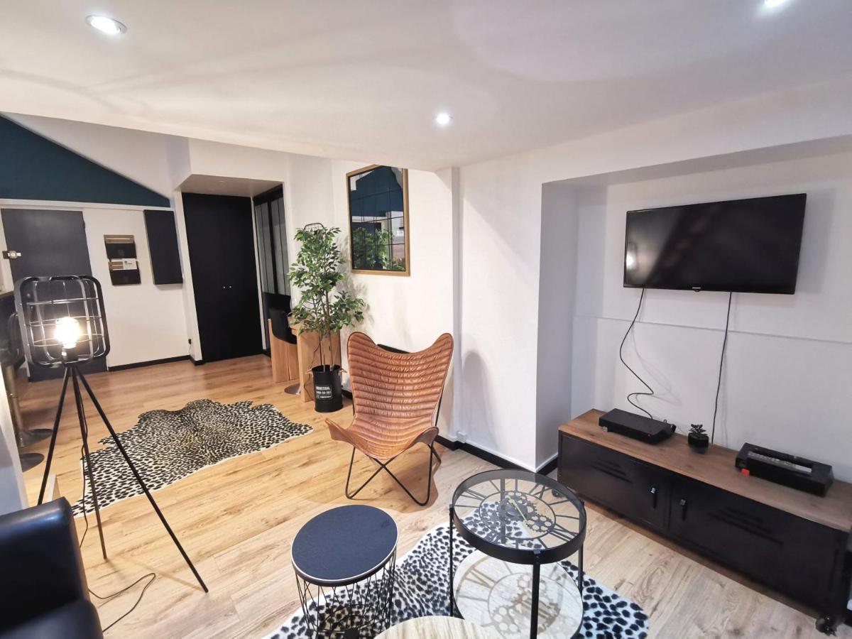 Nouveau - Au Coin Du Chateau Nantes Exteriör bild