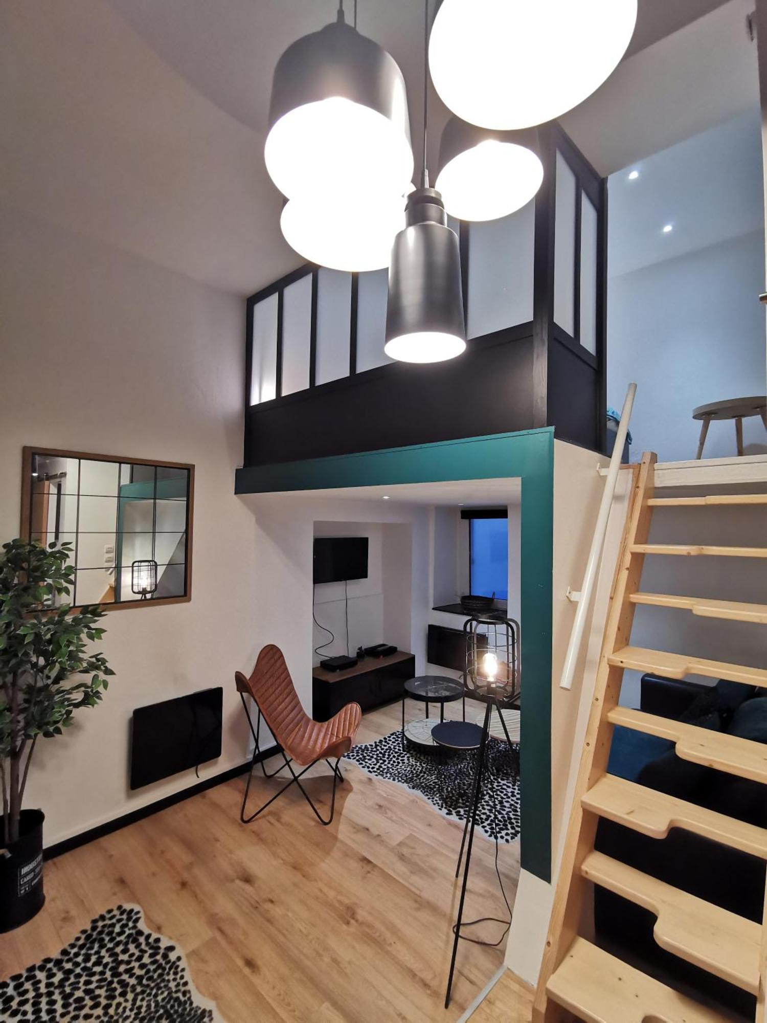 Nouveau - Au Coin Du Chateau Nantes Exteriör bild